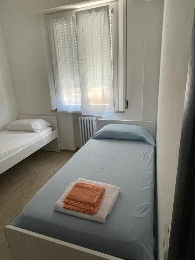 Appartamento Fronte Mare Falconara Marittima Exterior foto