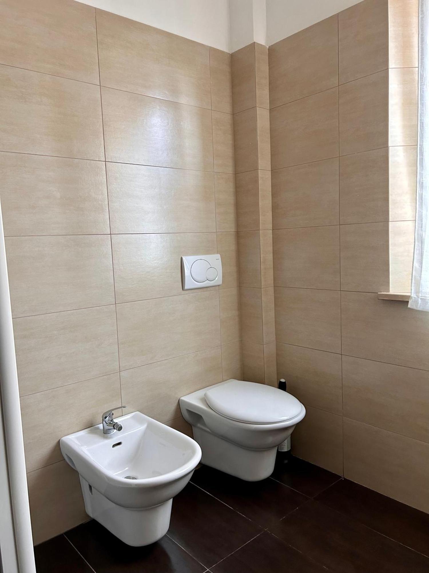 Appartamento Fronte Mare Falconara Marittima Exterior foto